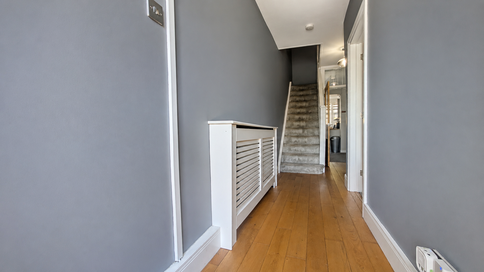 Terraced House in Swansea 5
