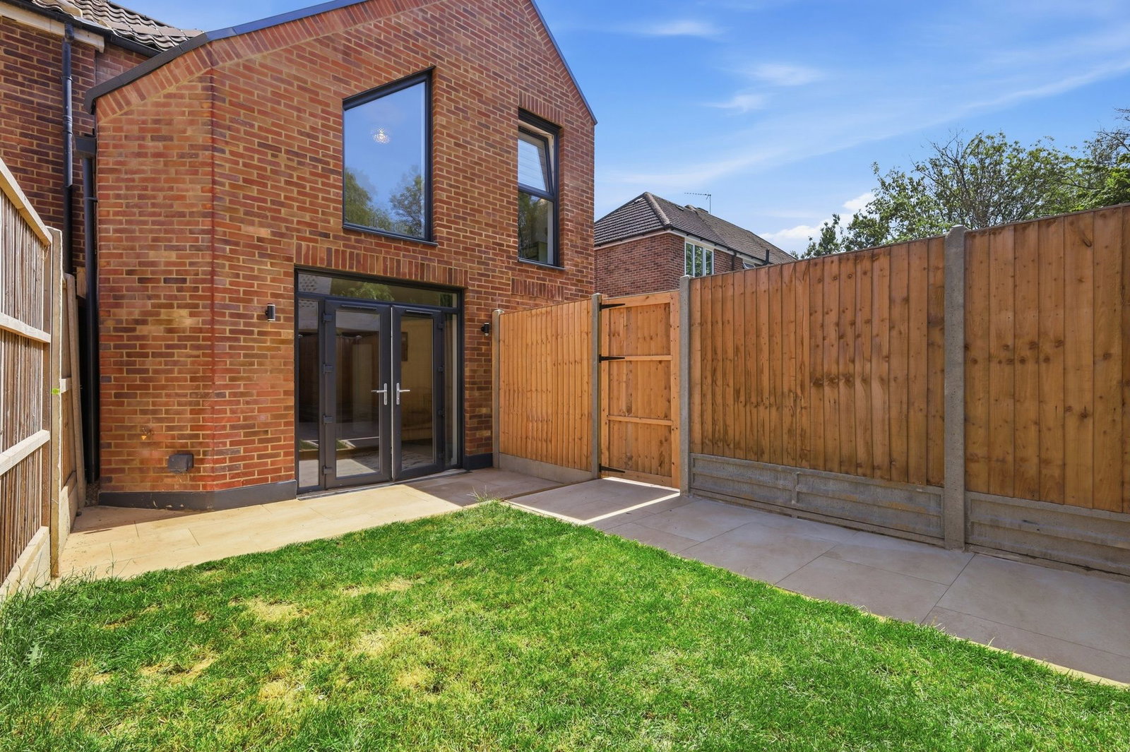 Semi Detached House in Purley