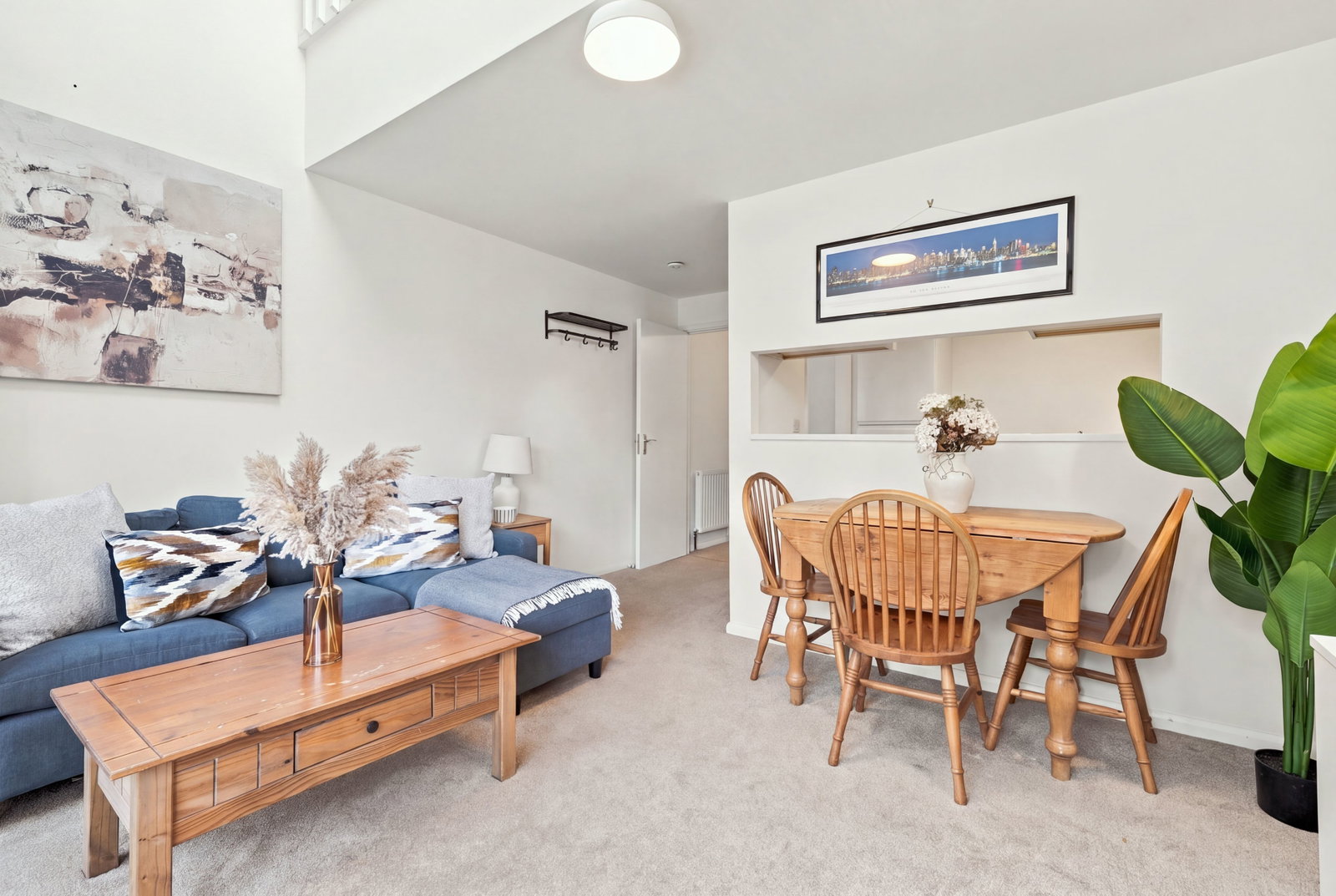 Flat for sale in London, Grovelands Close, SE5