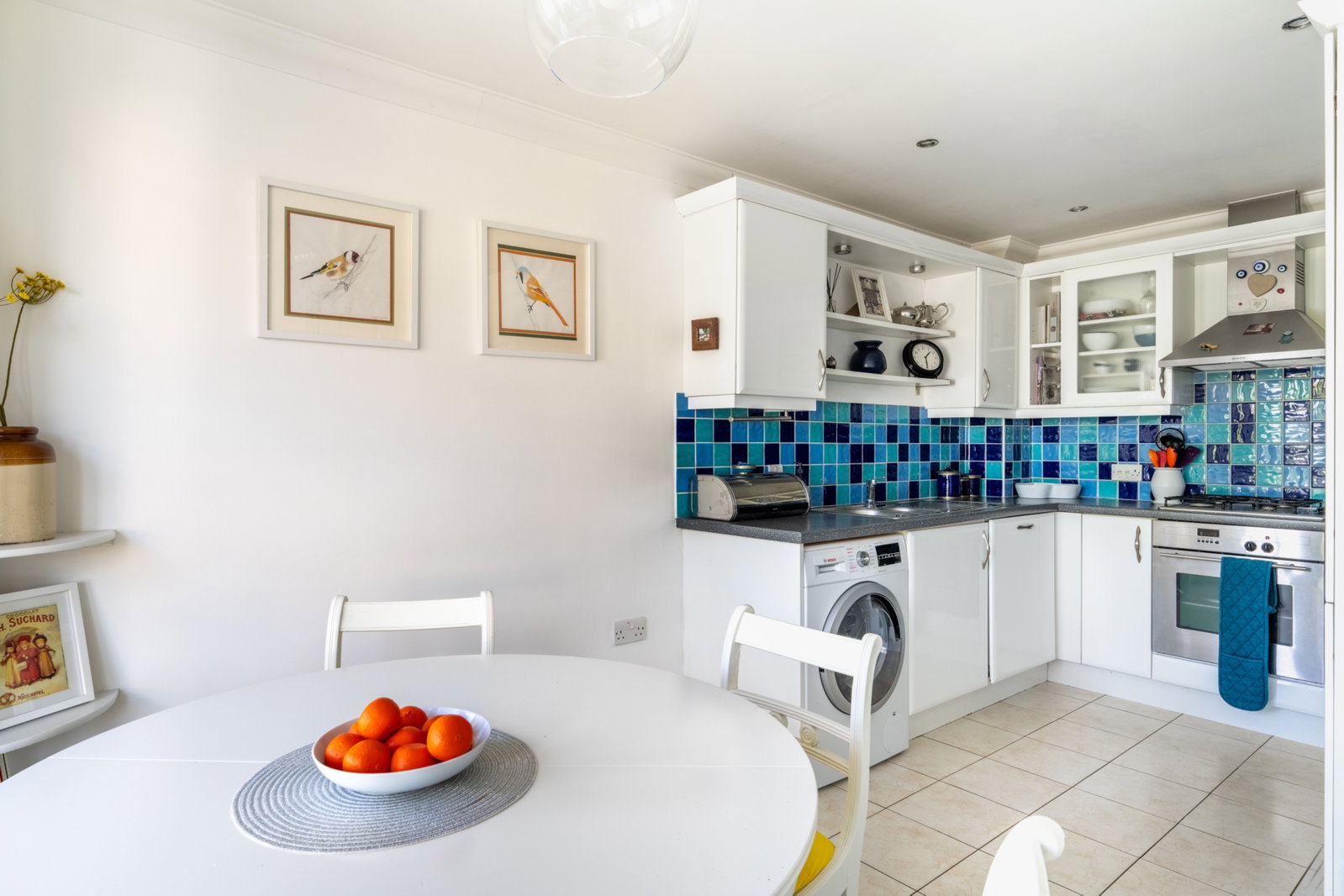 End Of Terrace House for sale in Tonbridge, Maidstone Road, Paddock Wood, Tonbridge, TN12 6DG, 1053 m²