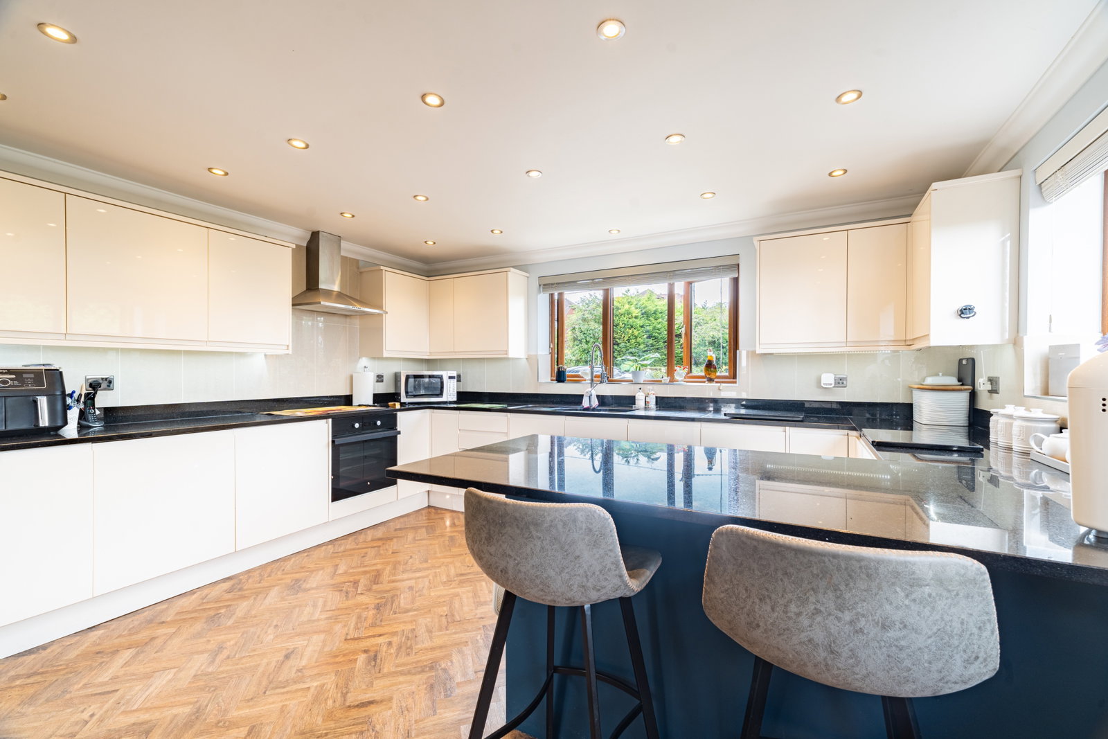 Detached House in Aylesbury 4