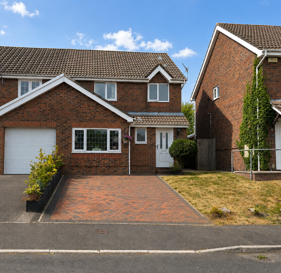Semi Detached House in Neath