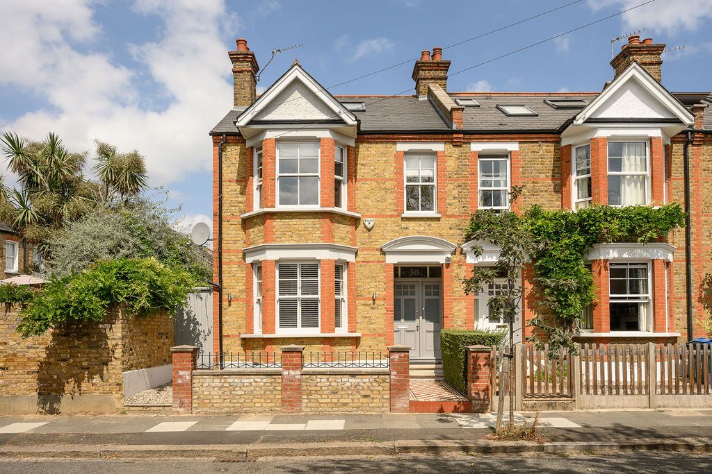End Of Terrace House in London