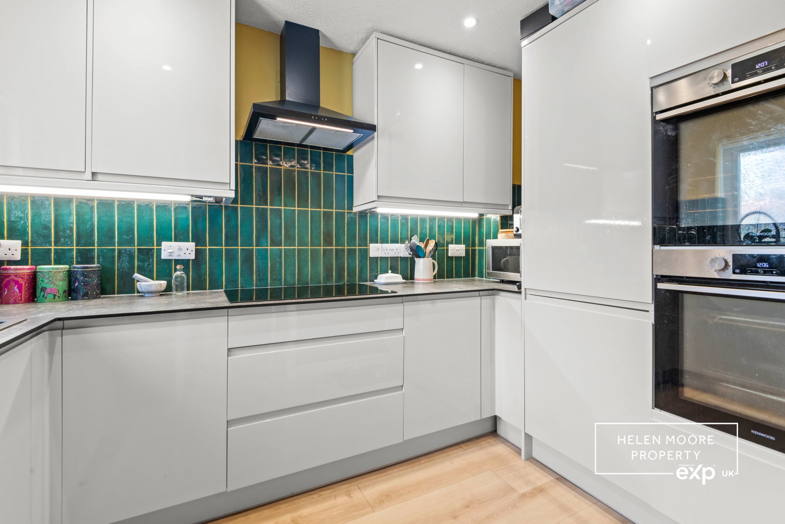 Detached House in South Brent
