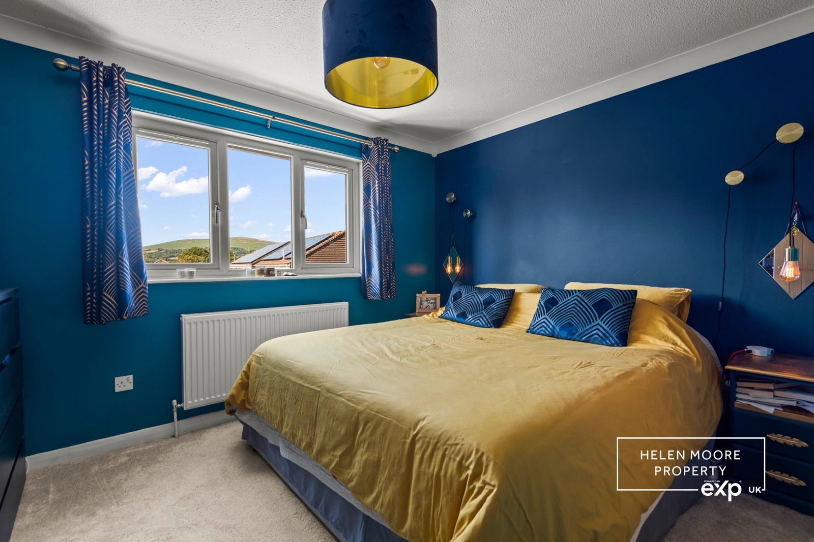 Detached House in South Brent