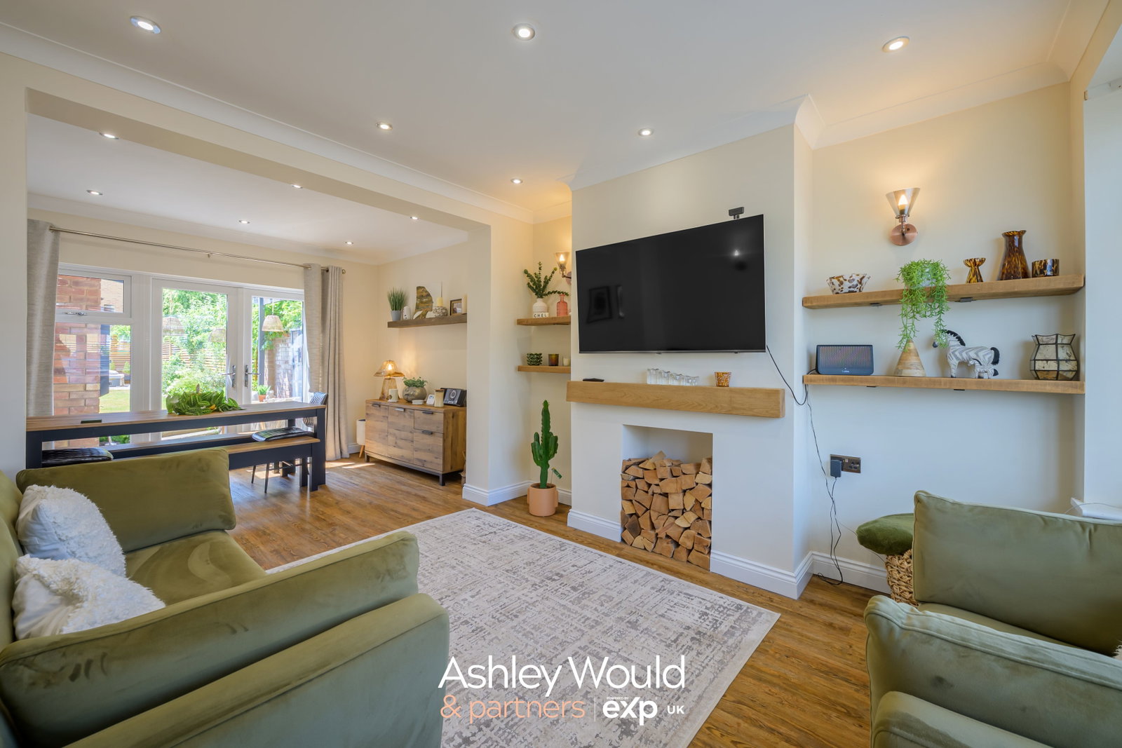 Semi Detached House in Kidderminster