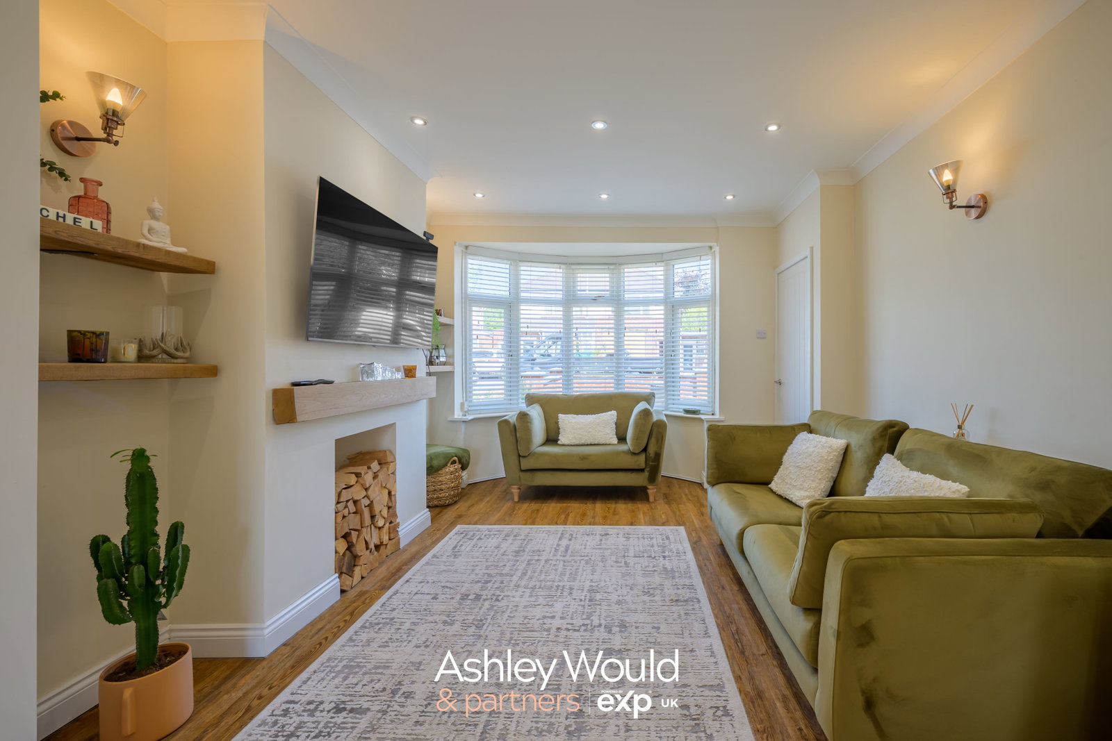 Semi Detached House in Kidderminster
