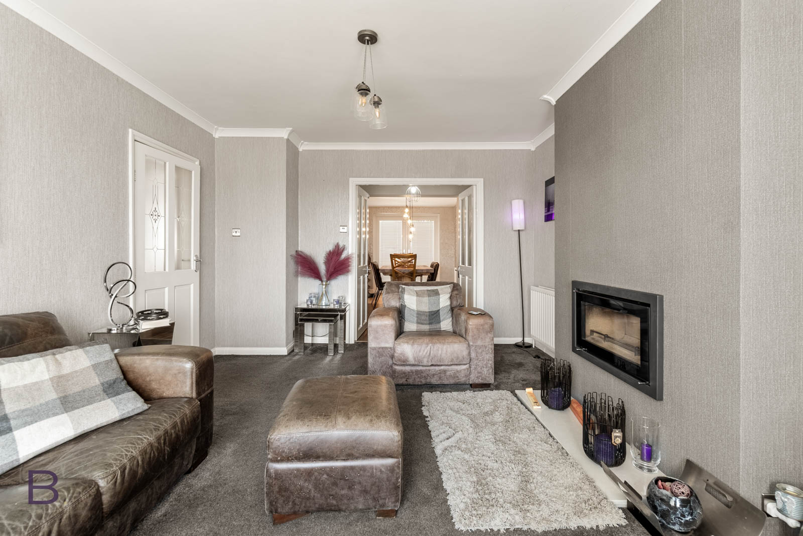 Semi Detached House for sale in Bradford, 26 St. Abbs Drive, Wibsey, BD6., 92 m²