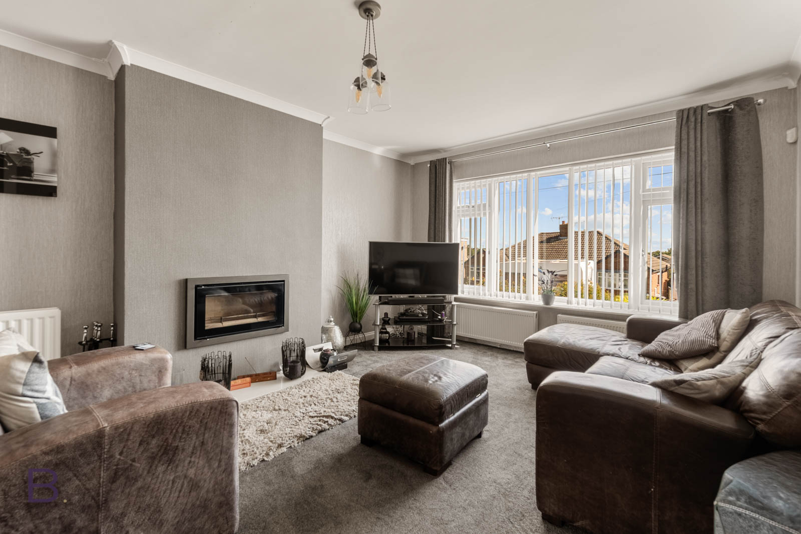 Semi Detached House for sale in Bradford, 26 St. Abbs Drive, Wibsey, BD6., 92 m²