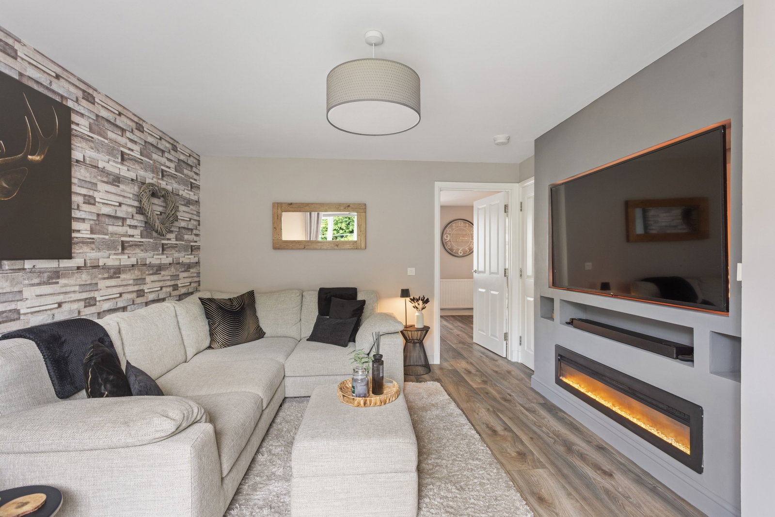 Detached House in Livingston
