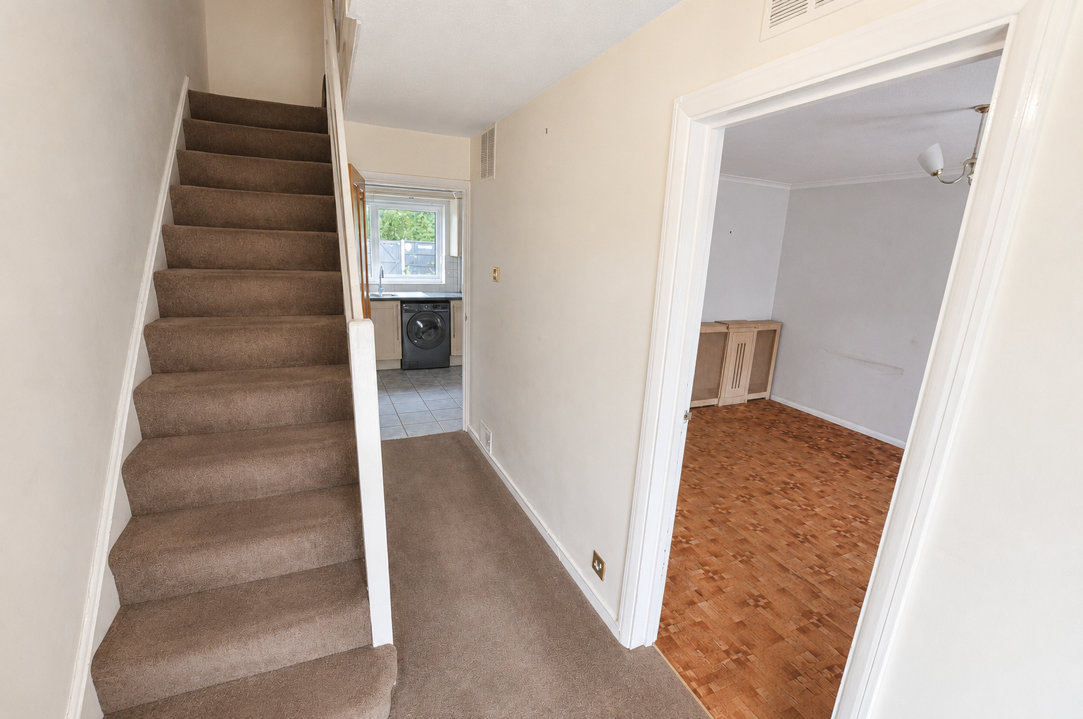 Terraced House in Bicester