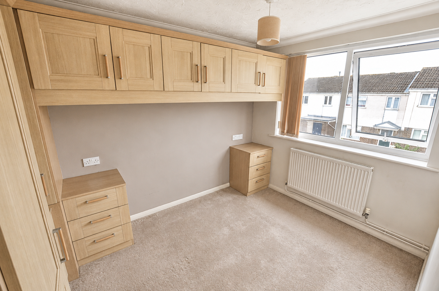 Terraced House in Bicester