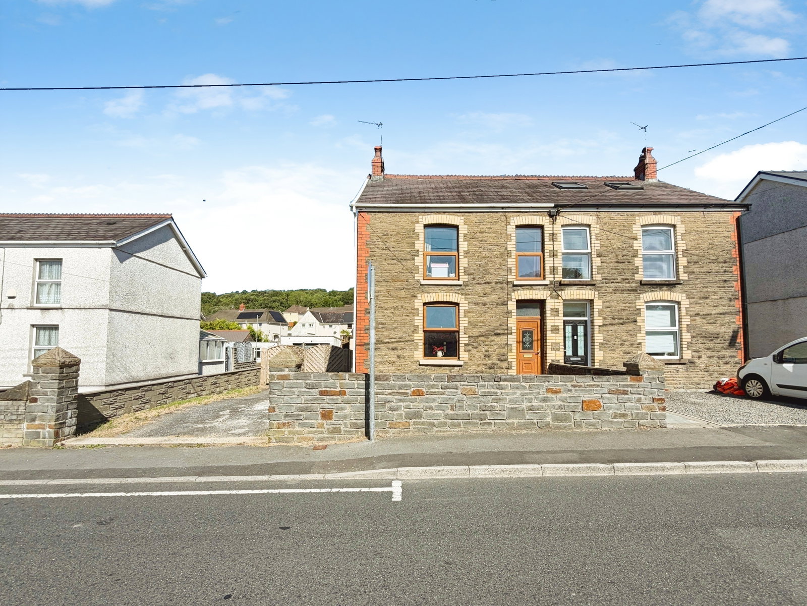 Semi Detached House in Swansea