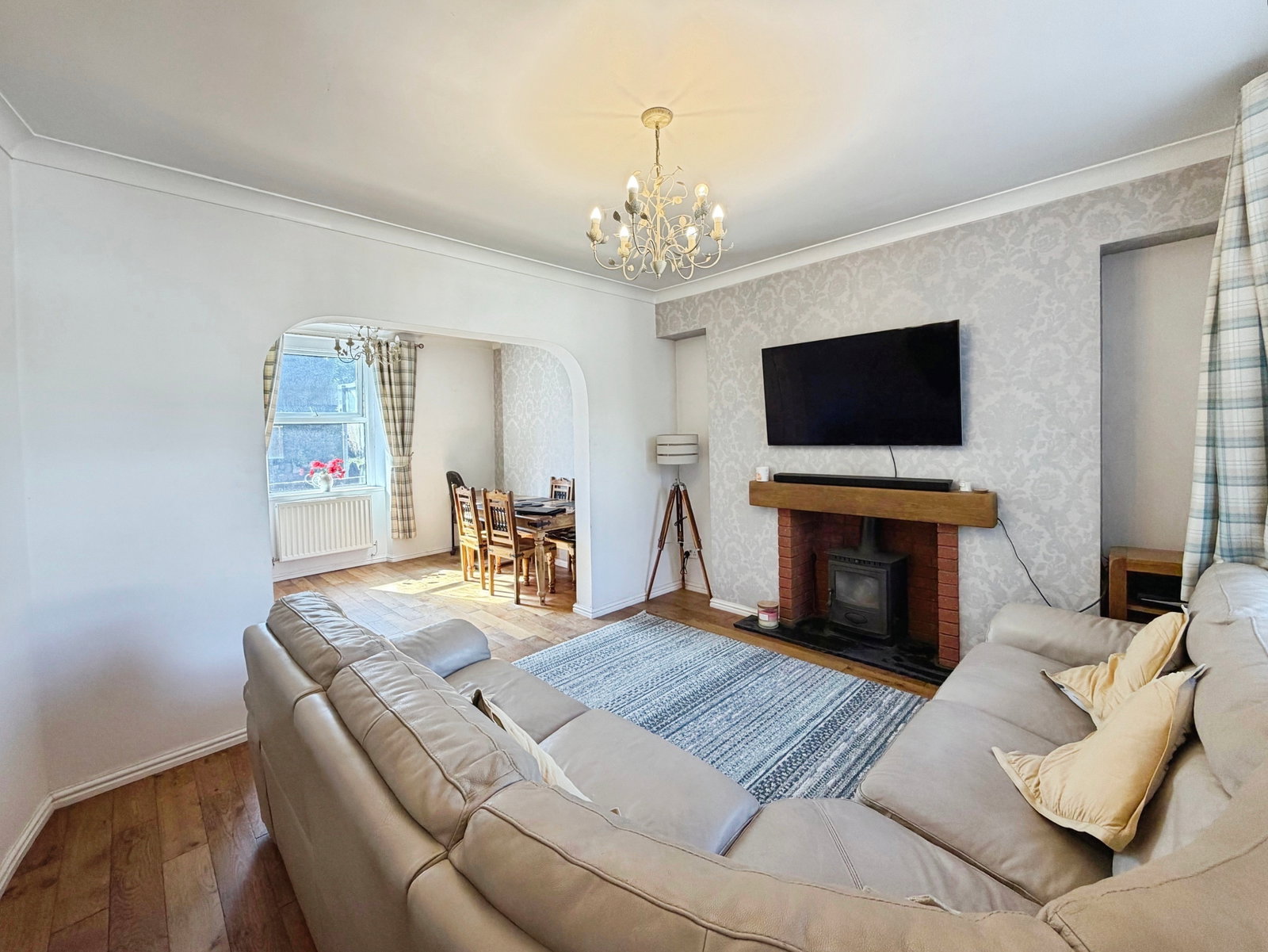 Semi Detached House in Swansea