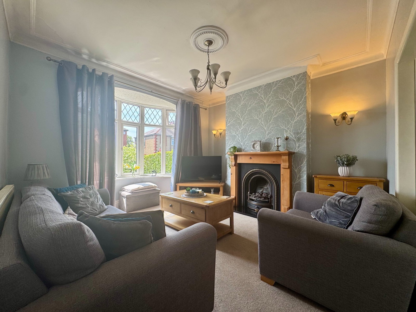 Semi Detached House in Preston