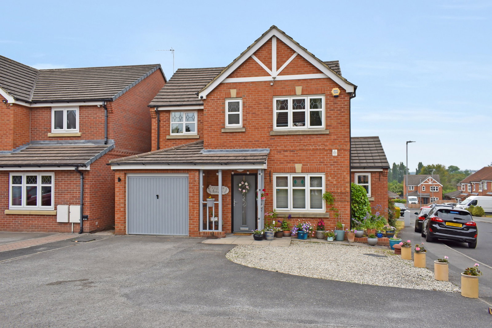 Detached House in Castleford
