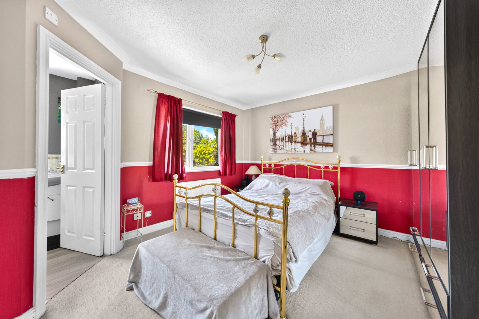 Semi Detached House in Radlett