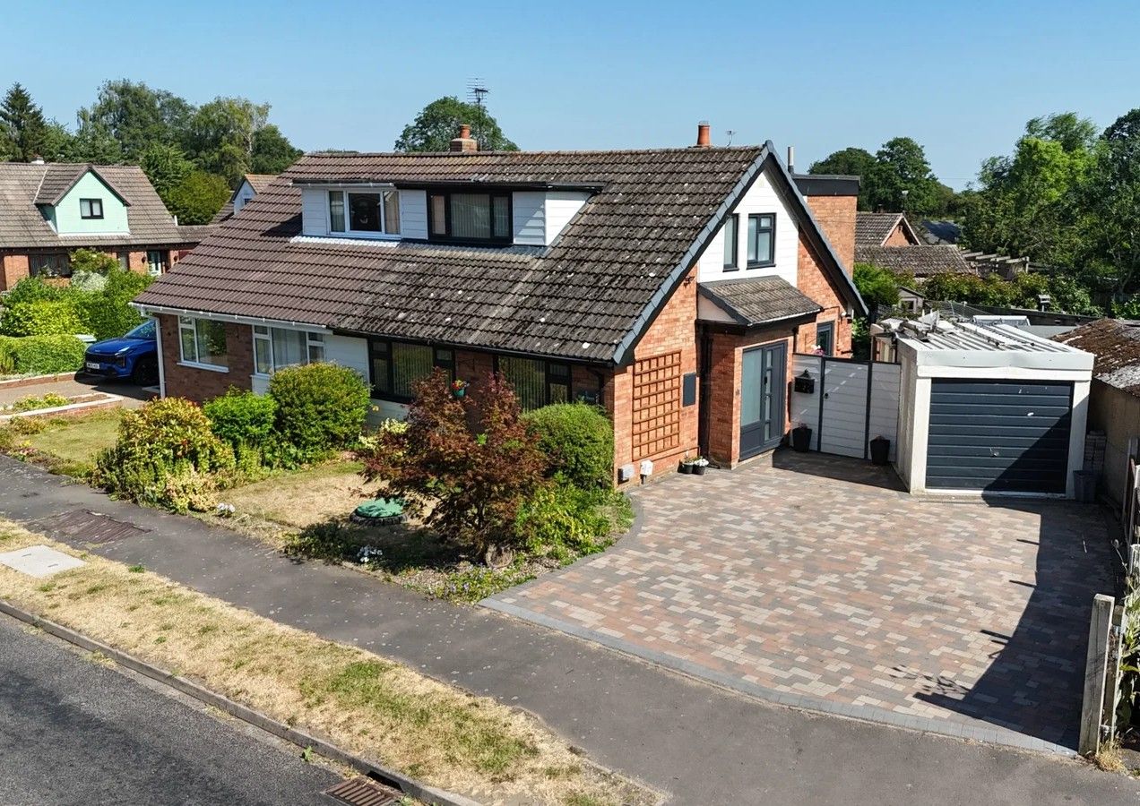 Semi Detached House in Stafford