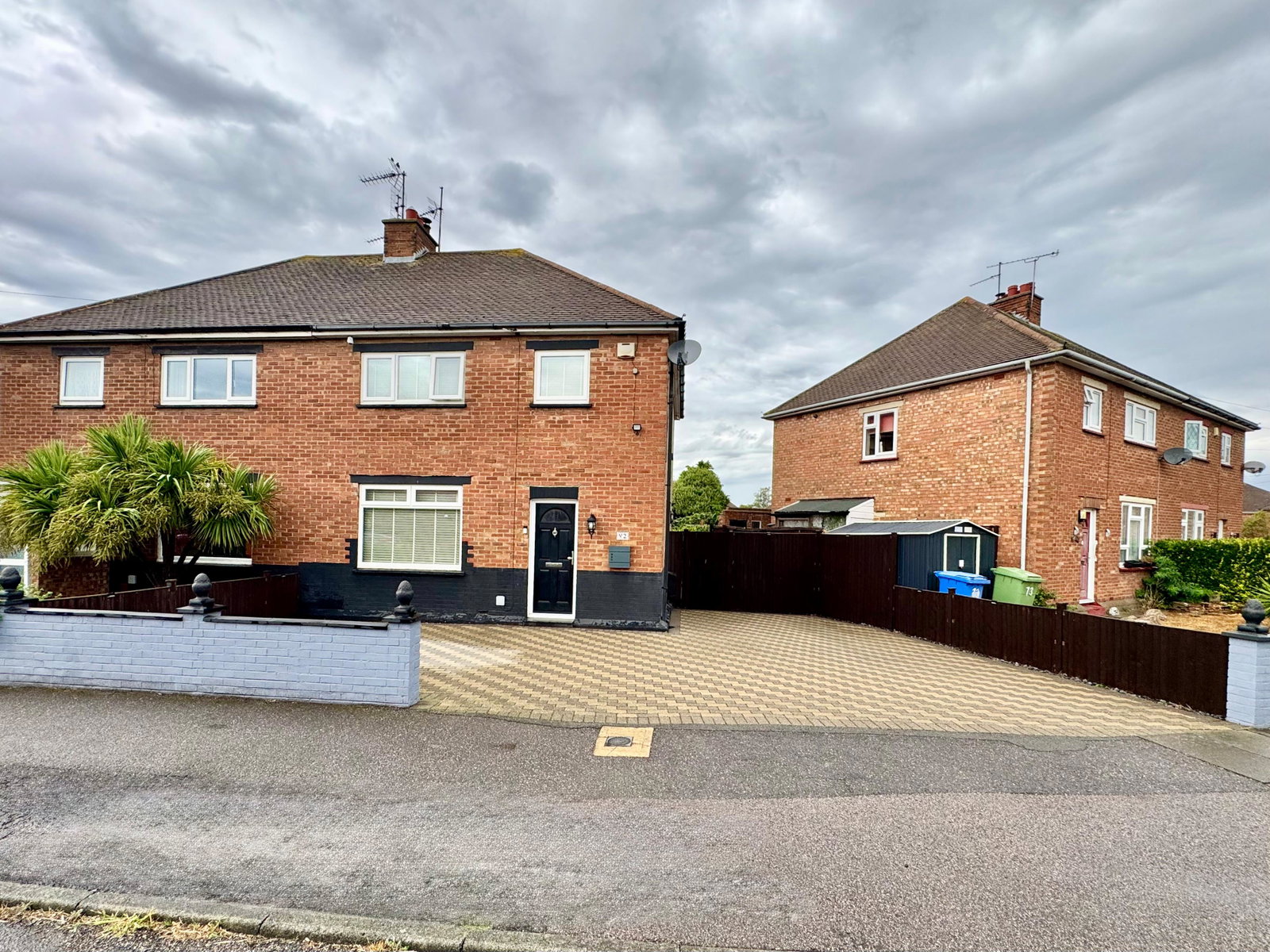 Semi Detached House for sale in Sheerness, Estuary Road, Sheerness, ME12 1DY