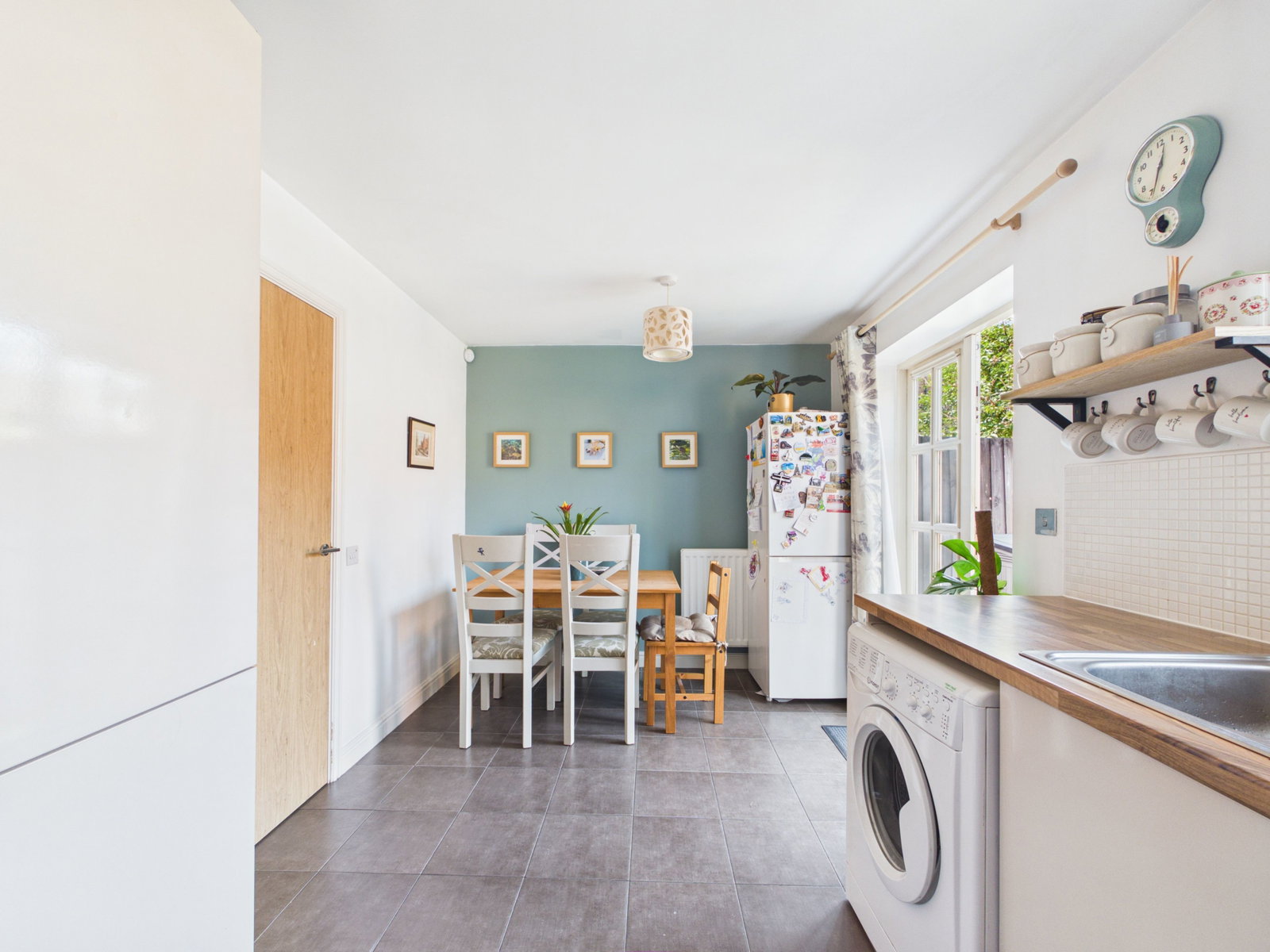 Semi Detached House in Telford