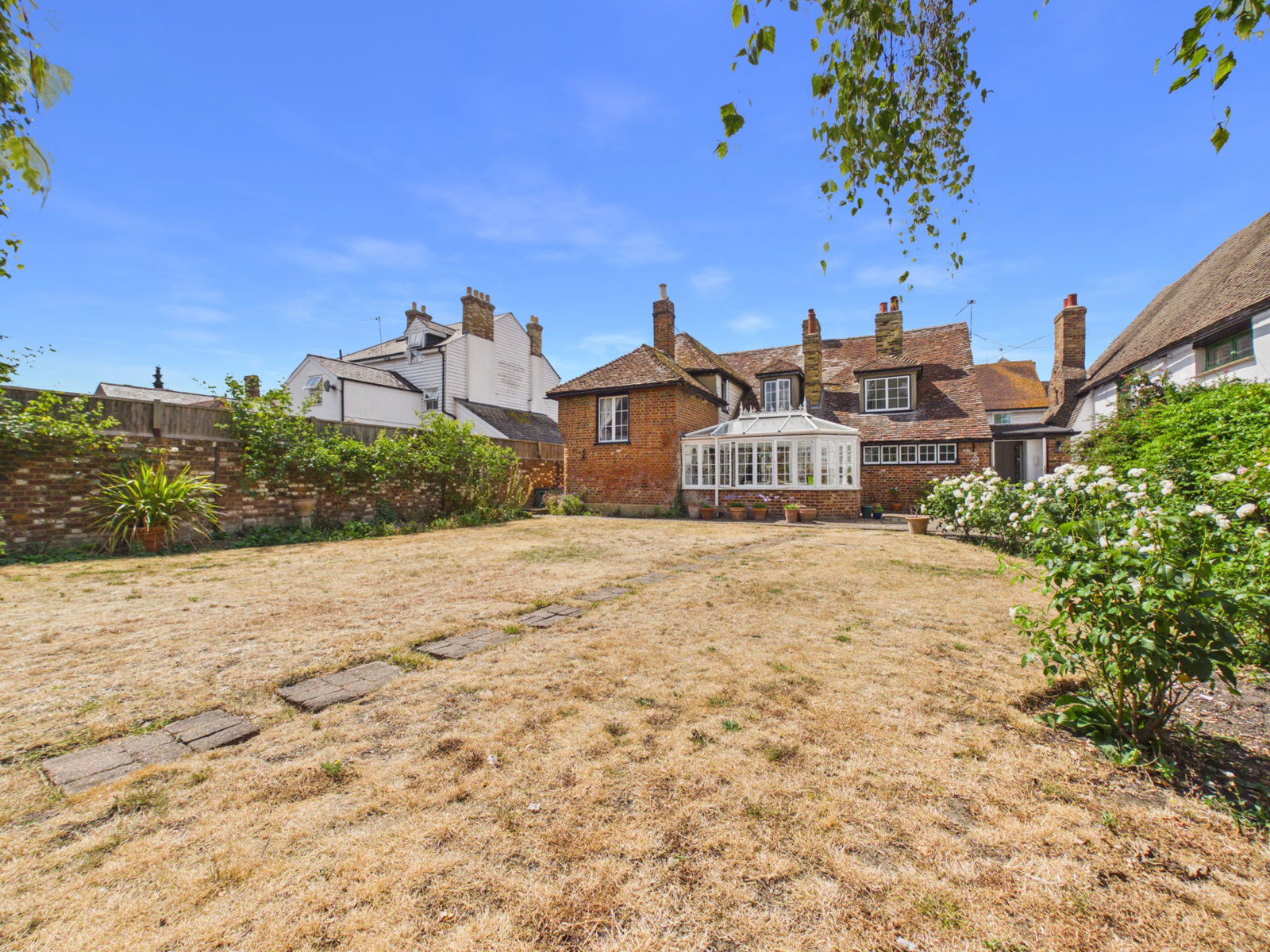Detached House for sale in Rochester, The Old Bakery, Cliffe, Rochester, 2642 m²