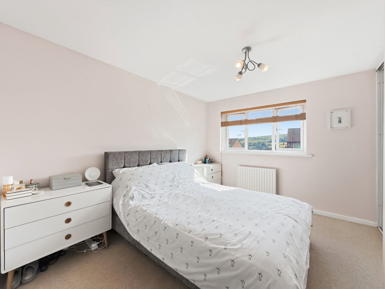 End Of Terrace House in Caerphilly