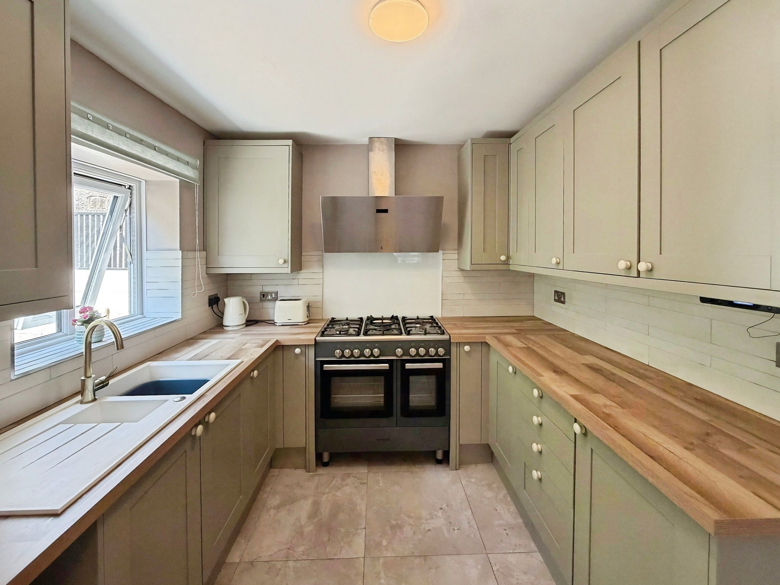 End Of Terrace House in Swansea
