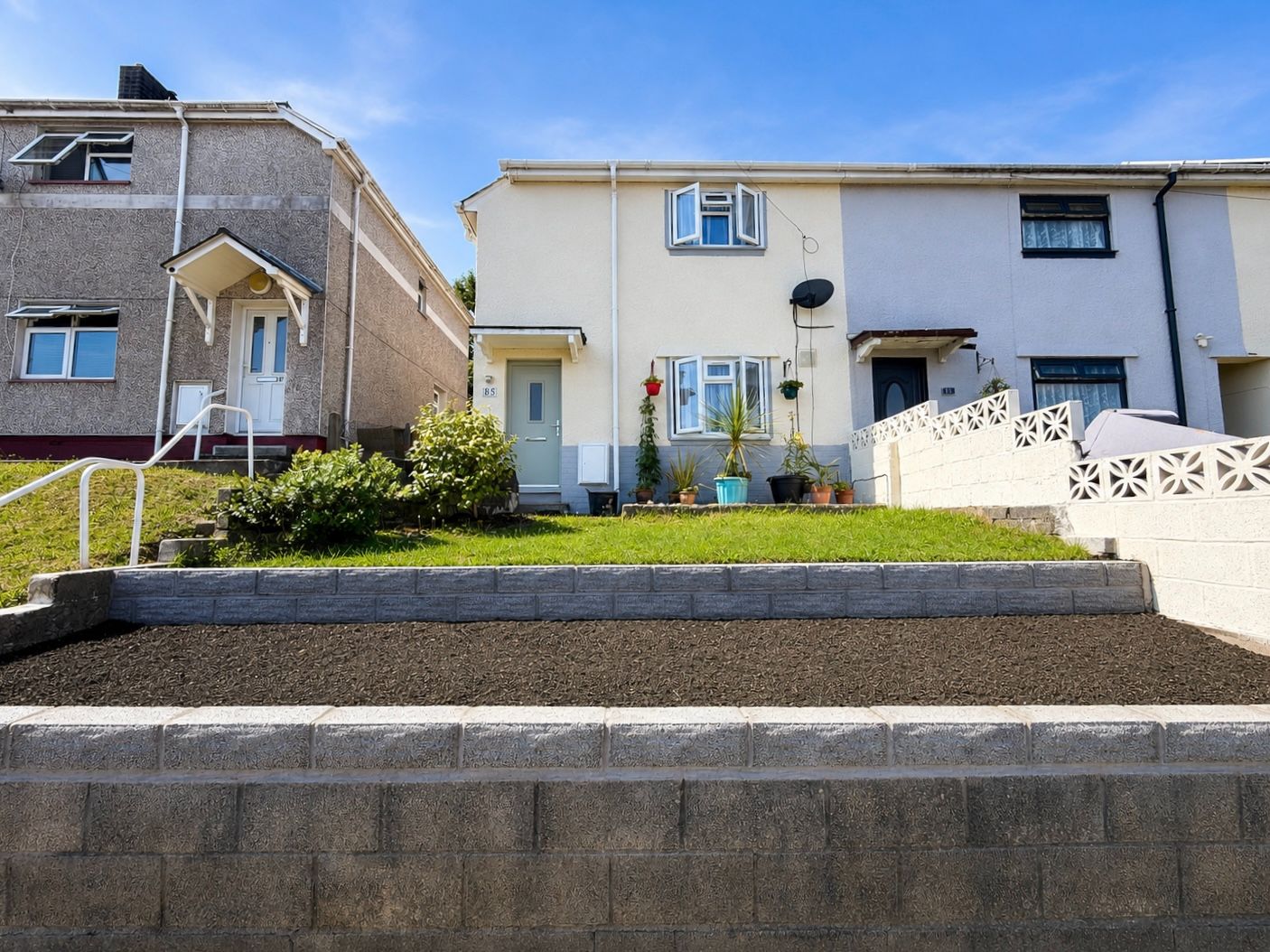 End Of Terrace House in Swansea