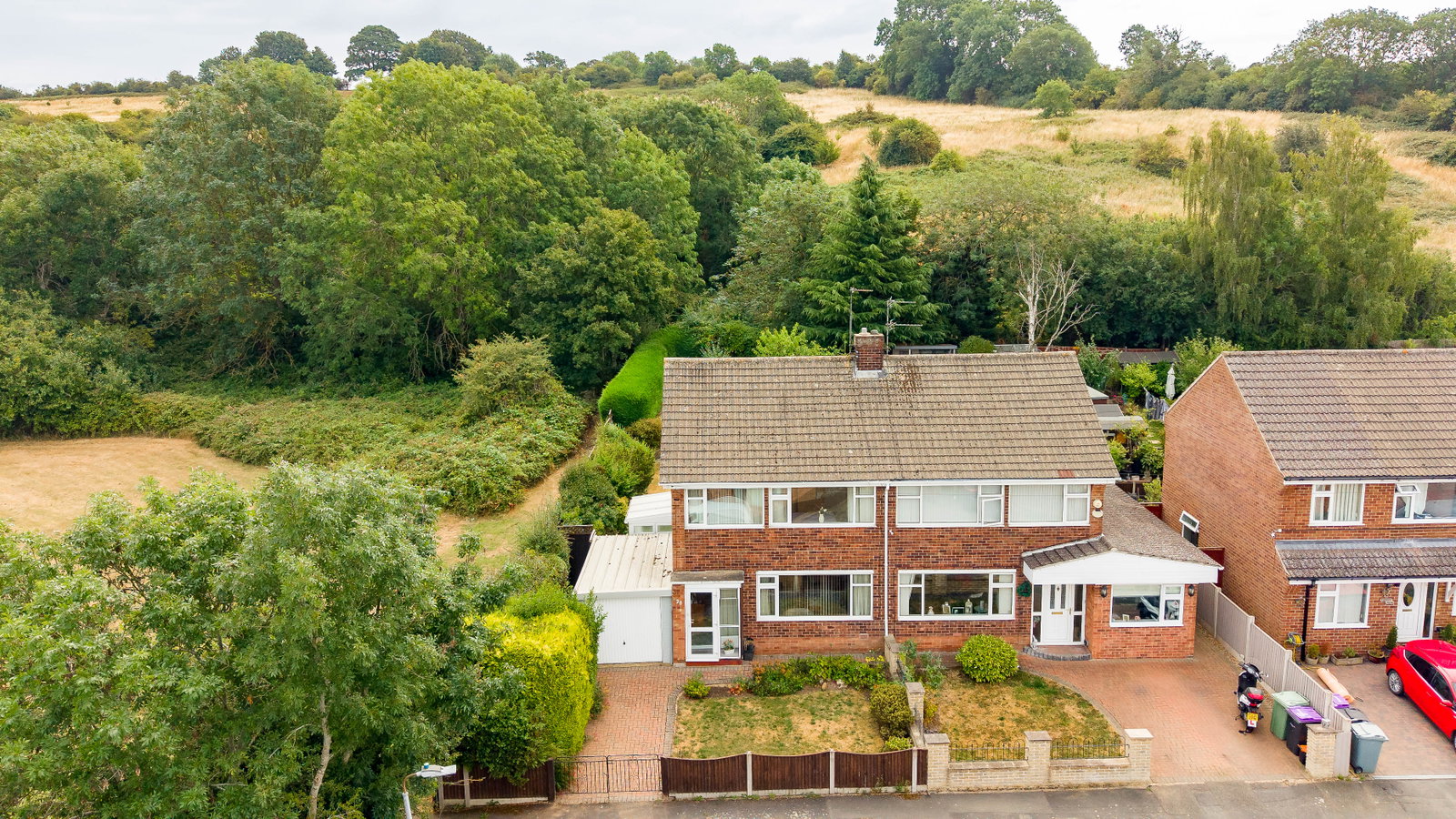 Semi Detached House for sale in Grantham, Kenwick Drive in Grantham, 885 m²