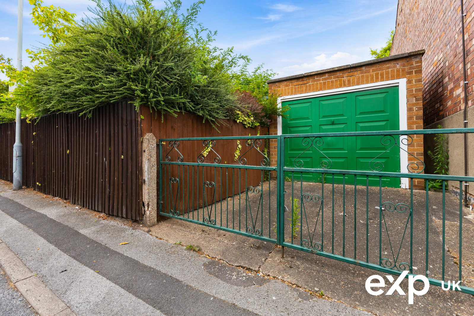 Semi Detached House in Nottingham
