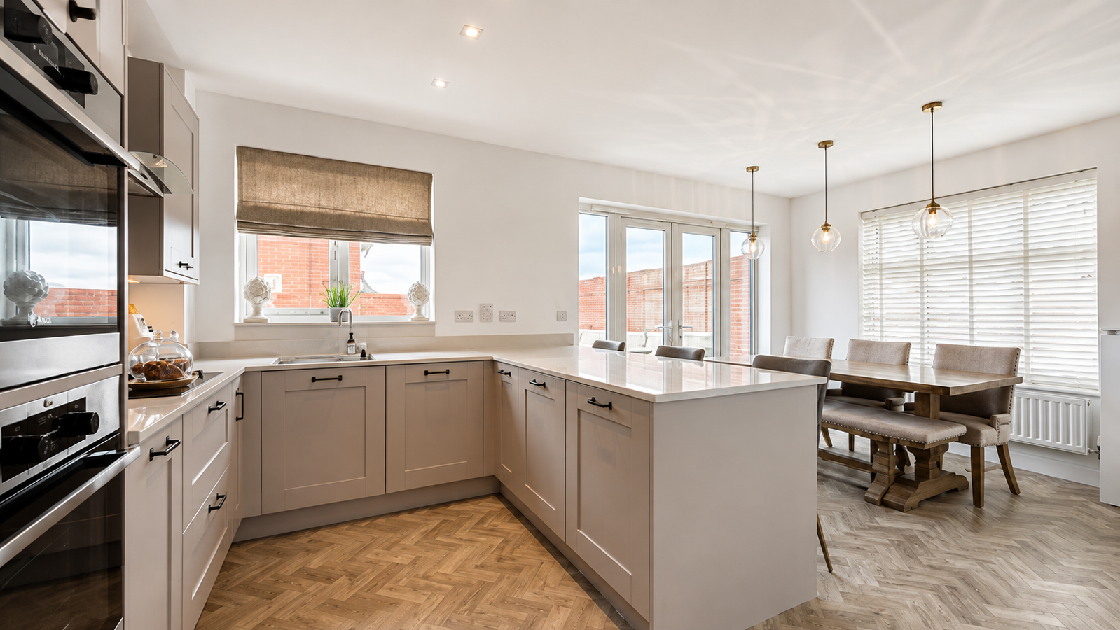 Detached House in Witham 4