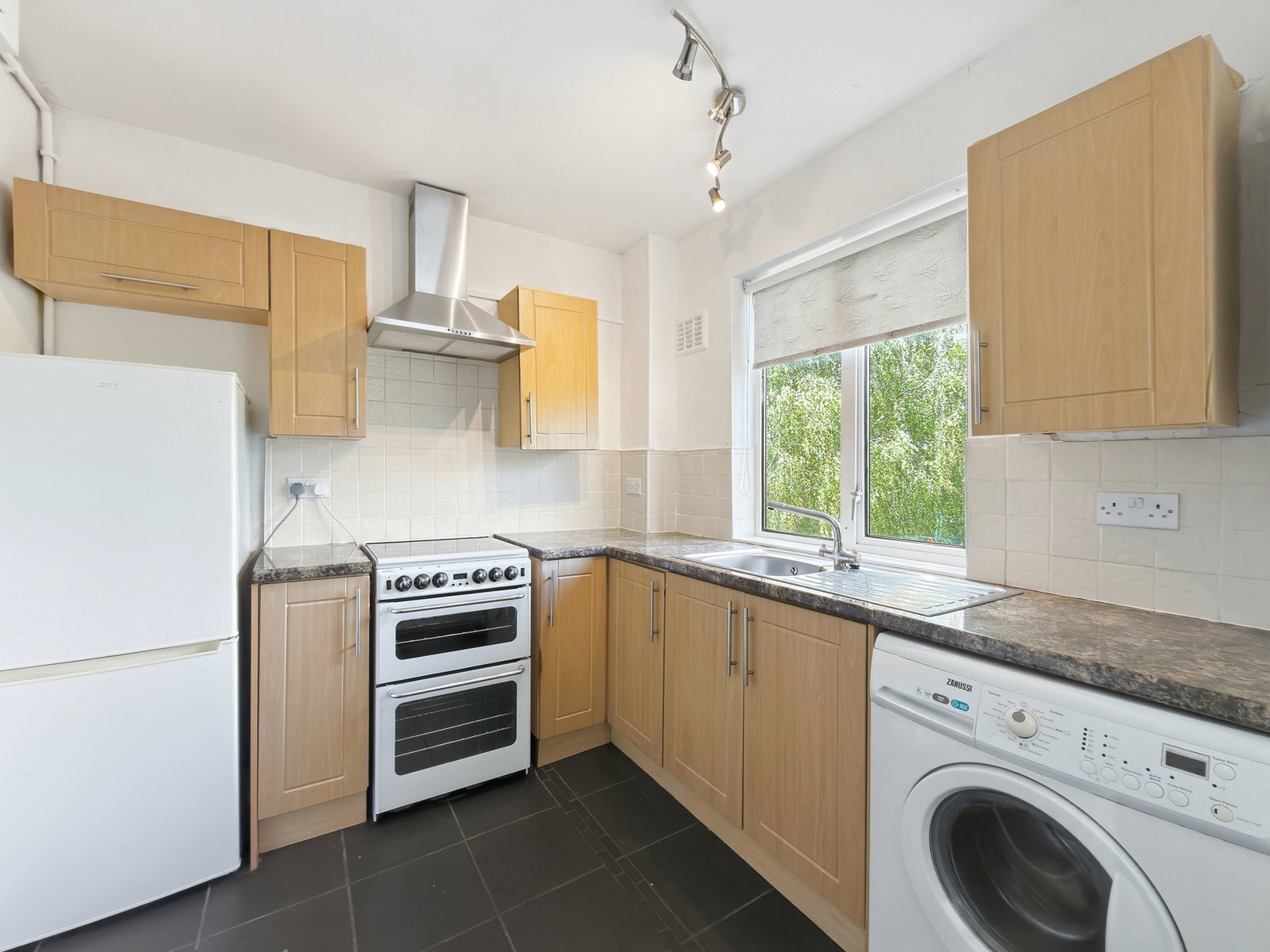 Flat in Newport