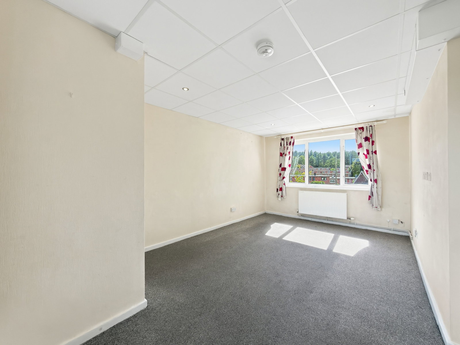 Flat in Newport