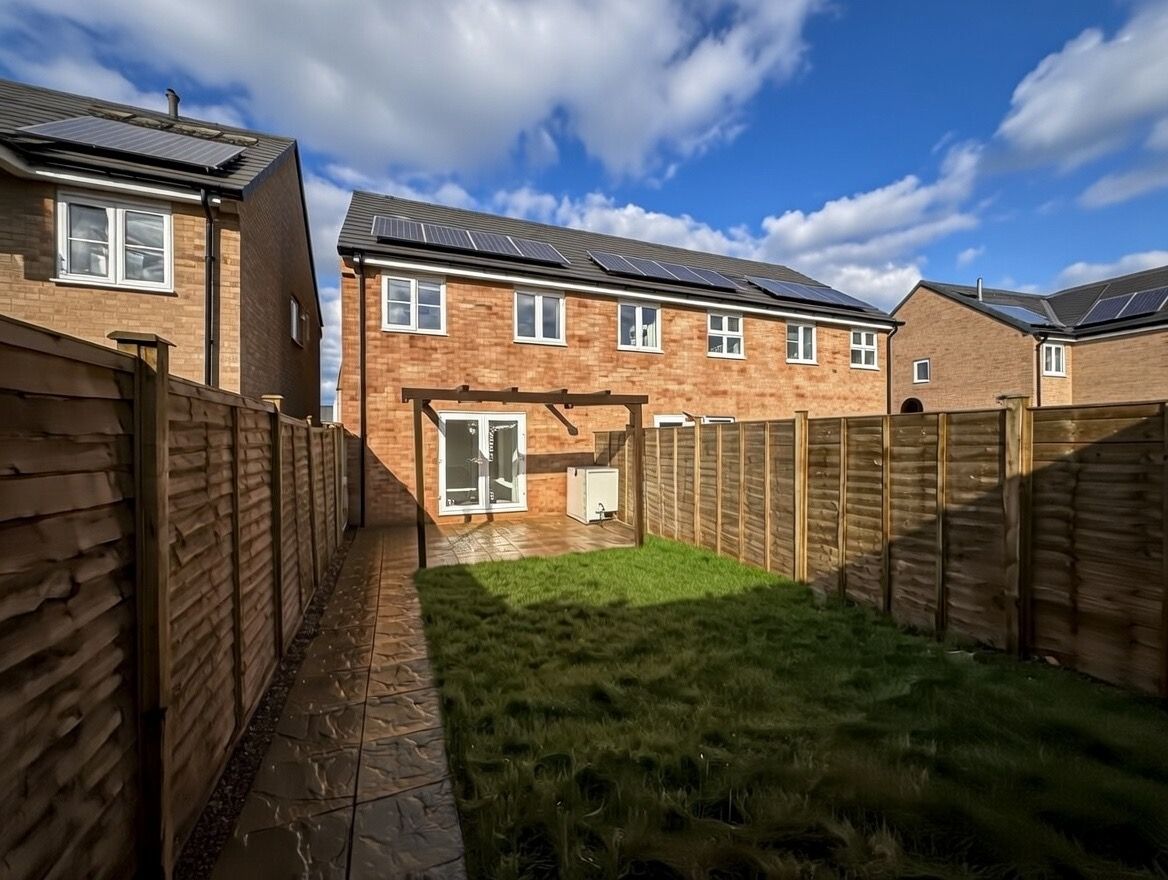 End Of Terrace House in Thorney