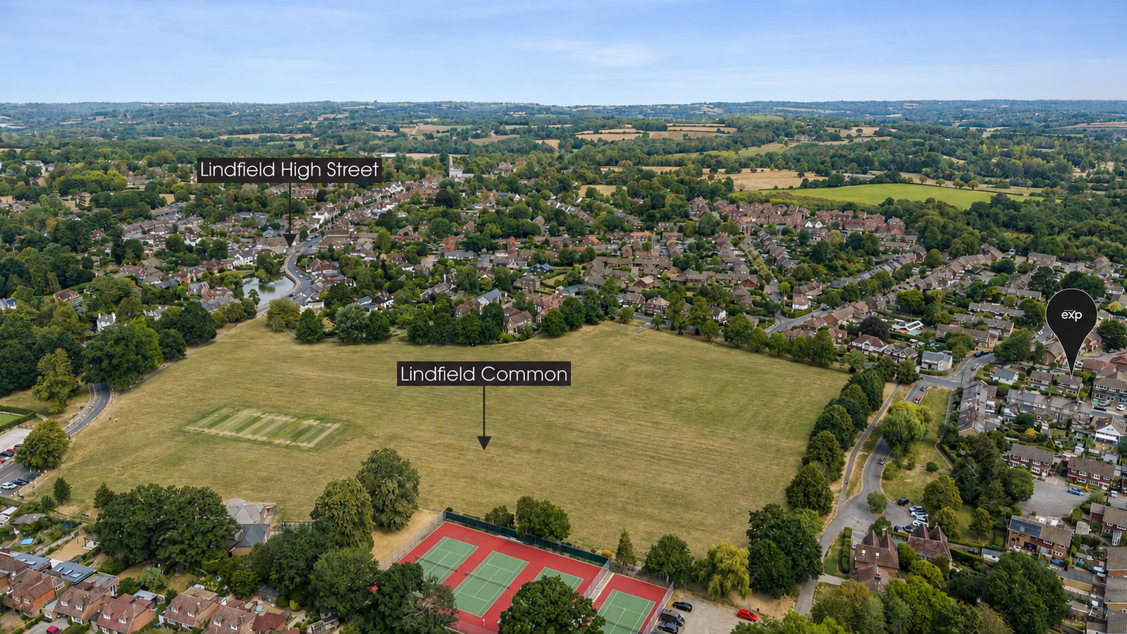 Detached House in Haywards Heath