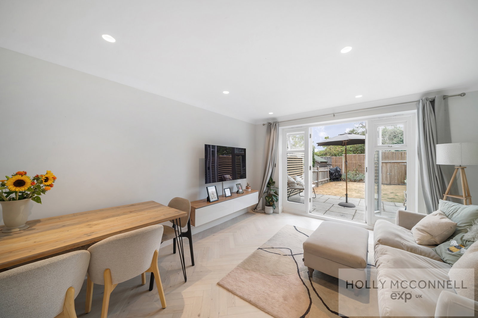Terraced House for sale in Bromley, Autumn Grove, Bromley, BR1 5AT
