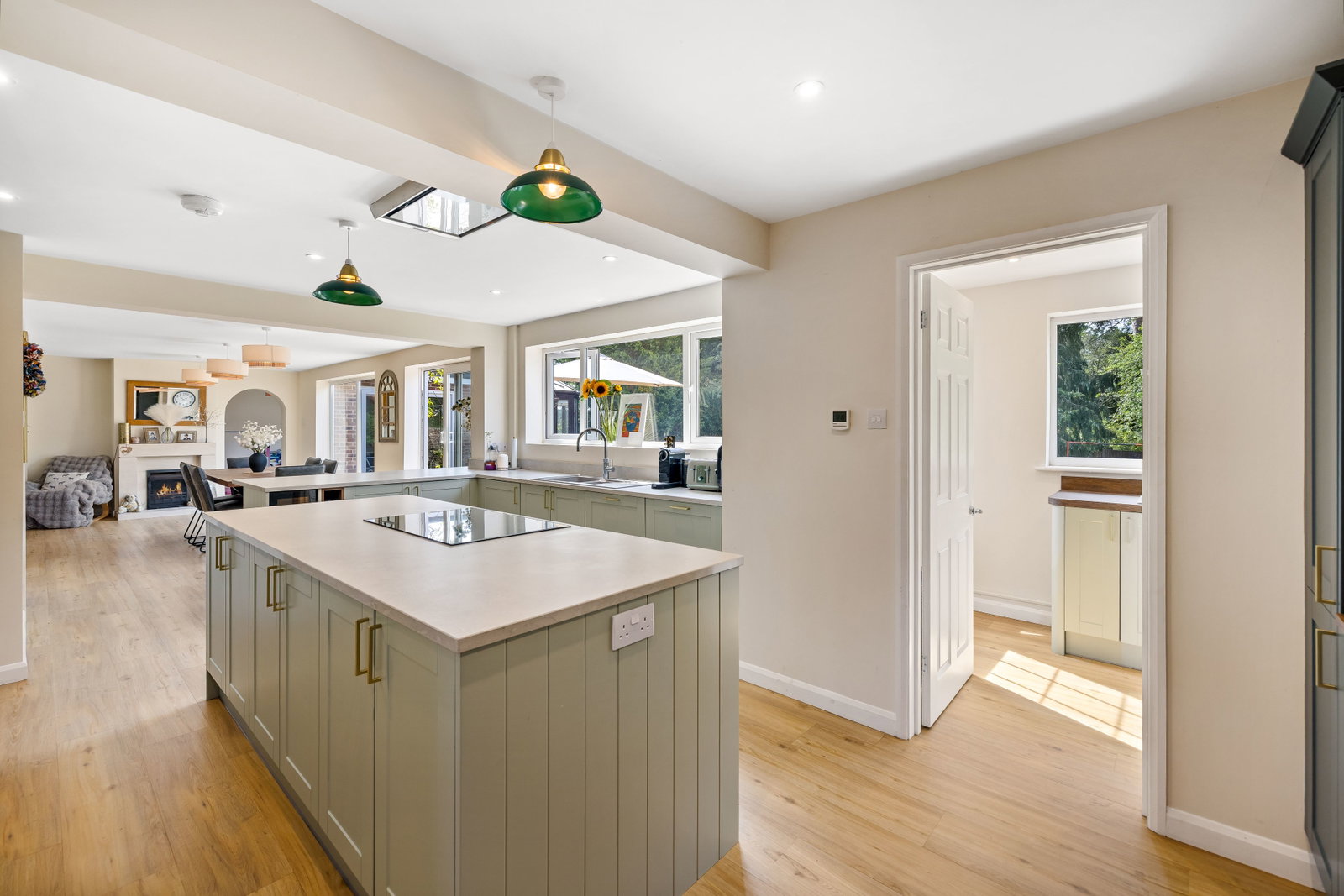 Detached House in Horsham