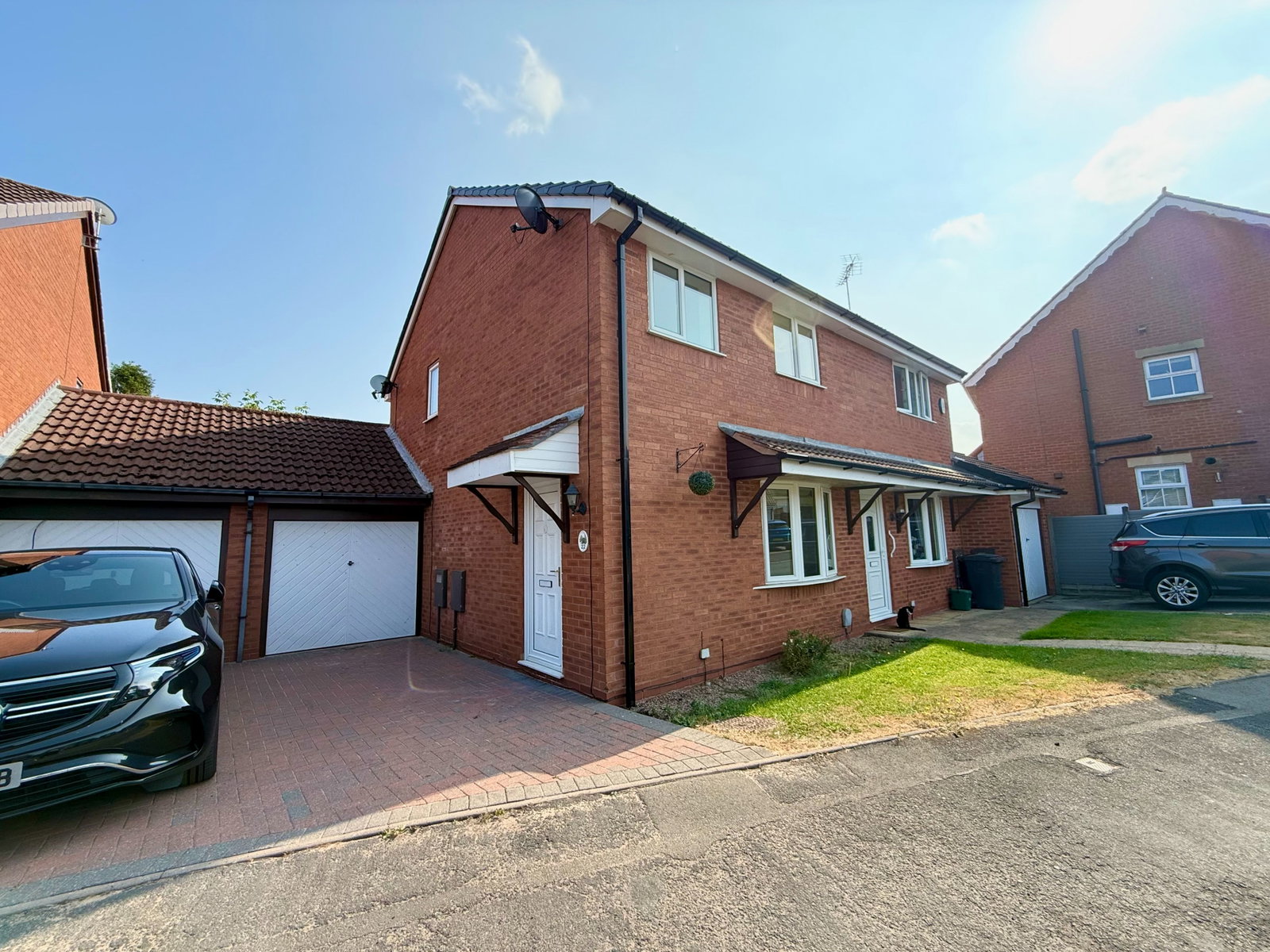 Semi Detached House in Burton-on-trent