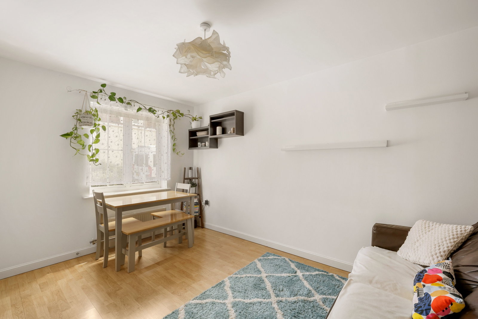Semi Detached House in Colchester