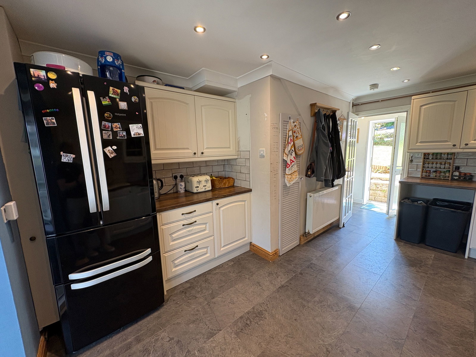 Semi Detached House in Swansea