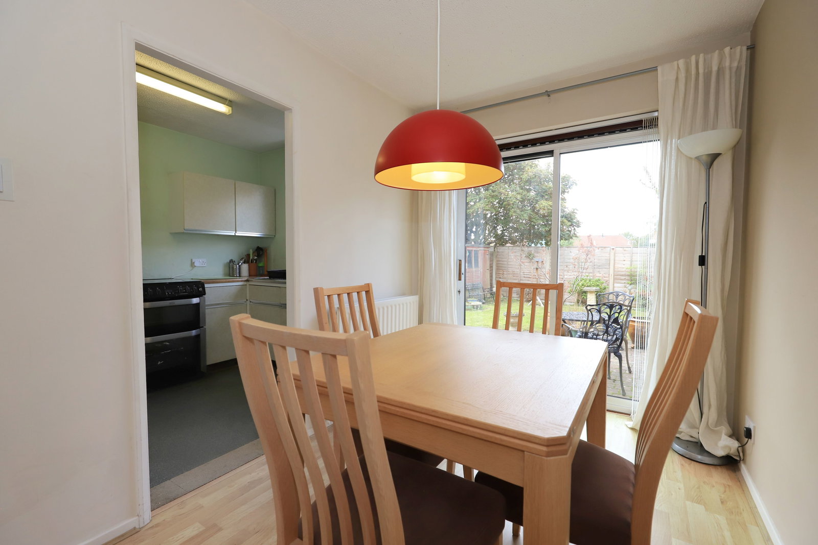 Detached House for sale in Willenhall, Miles Meadow Close, Willenhall, WV12 5YE, 890 m²