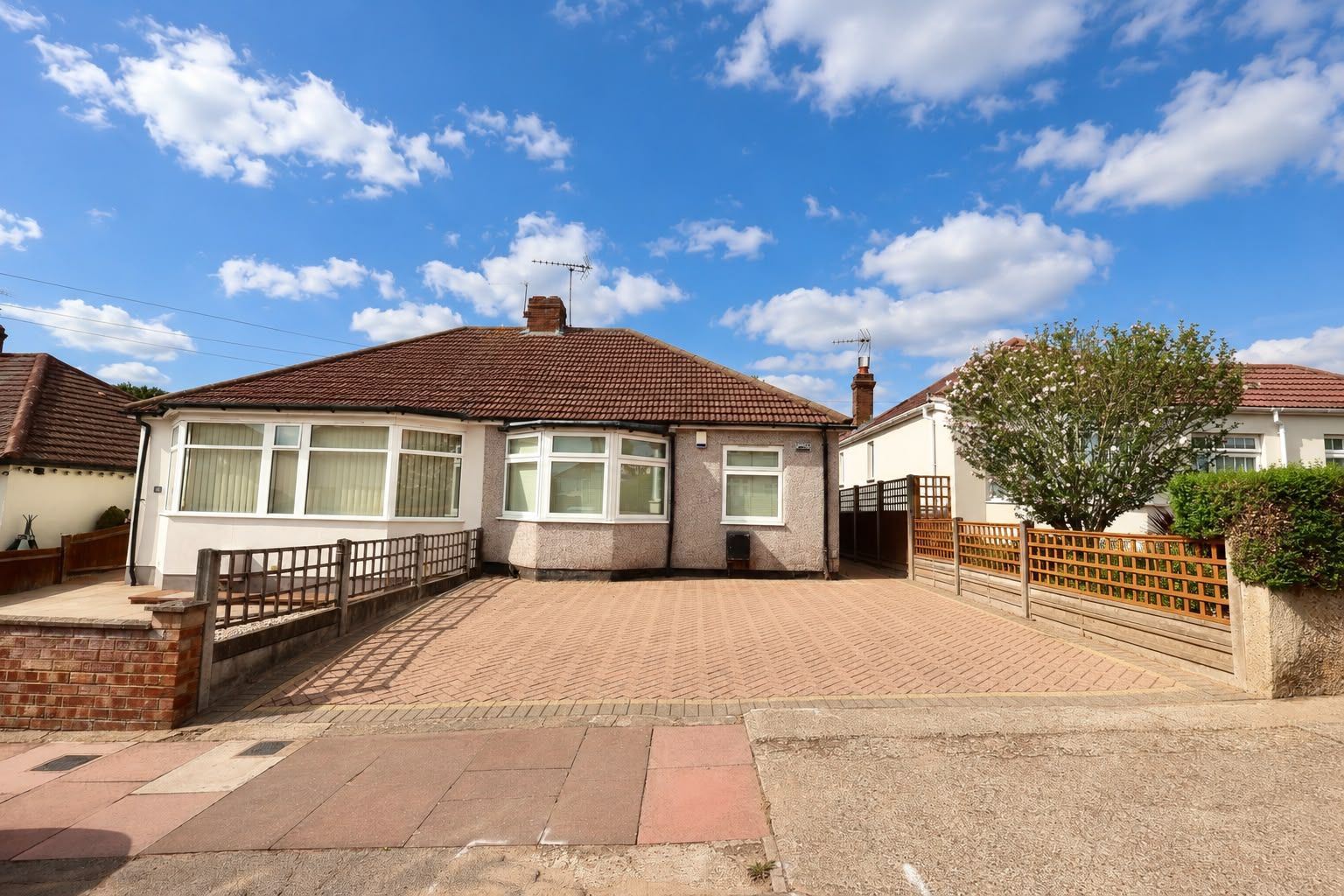 Semi Detached Bungalow for sale in Orpington, Chalk Pit Avenue, Orpington, BR5 3JQ