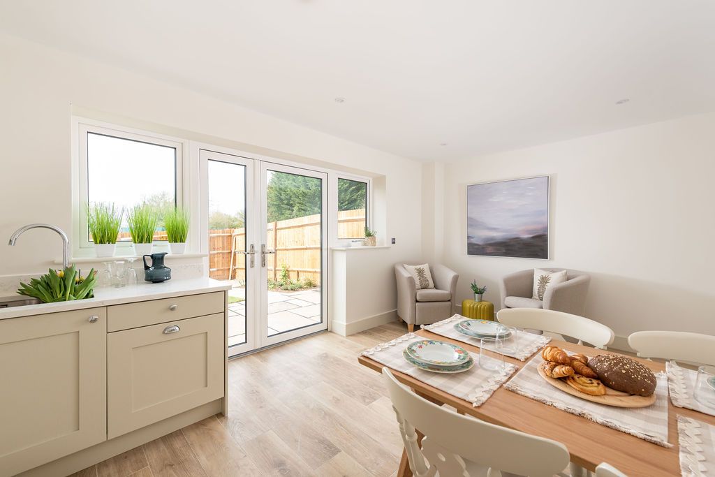 End Of Terrace House in Leighton Buzzard