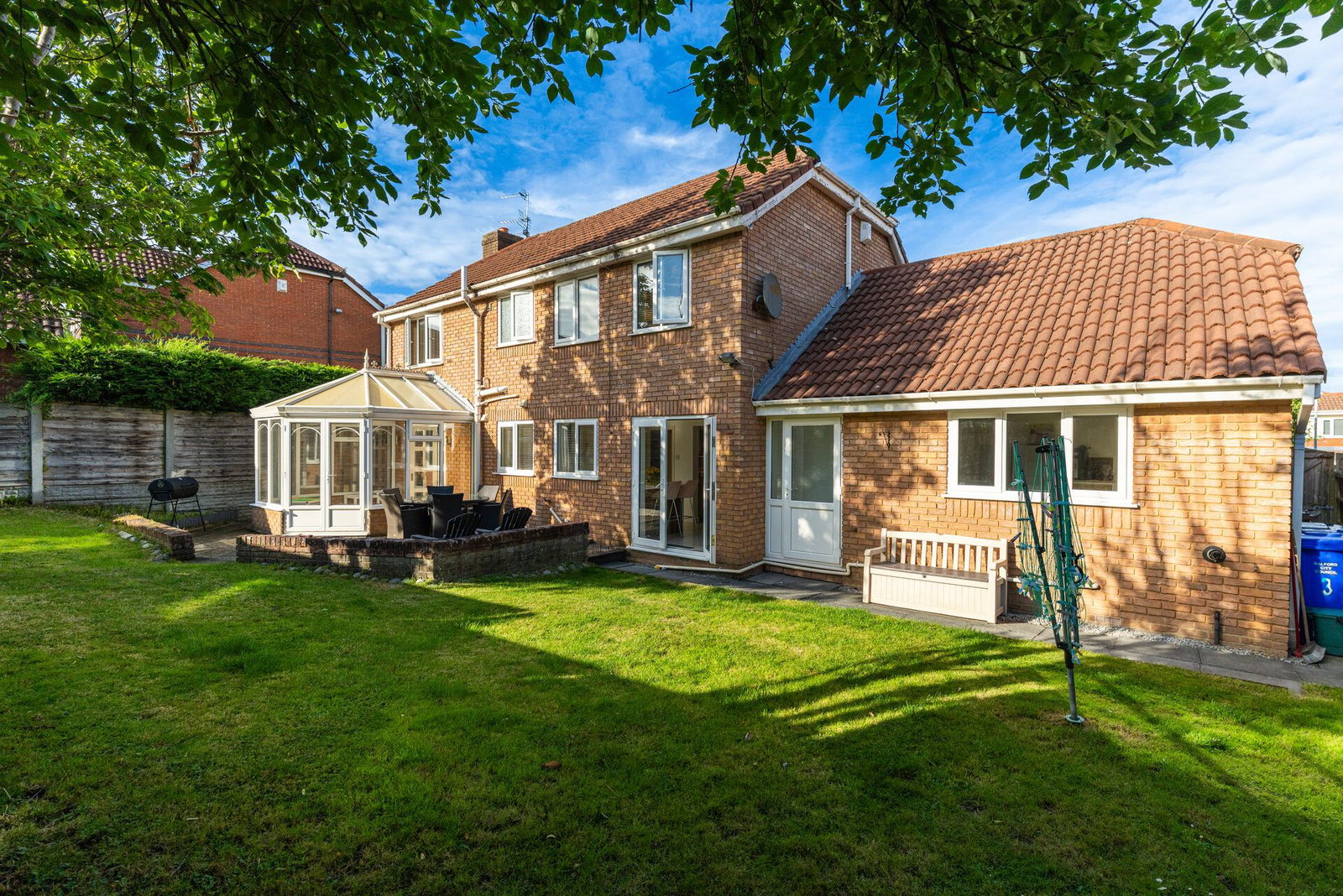 Detached House in Manchester