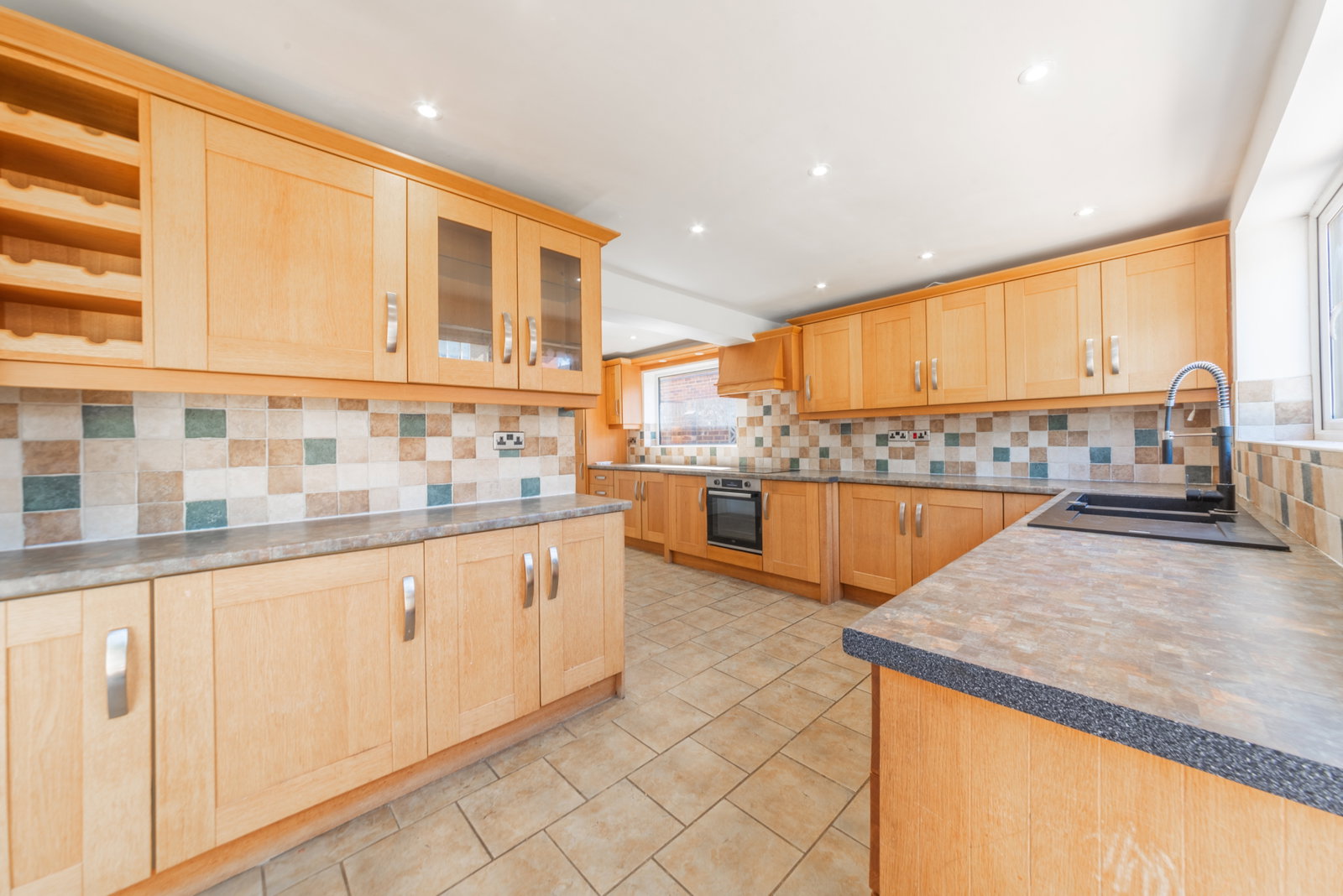 Semi Detached House in Sittingbourne 2