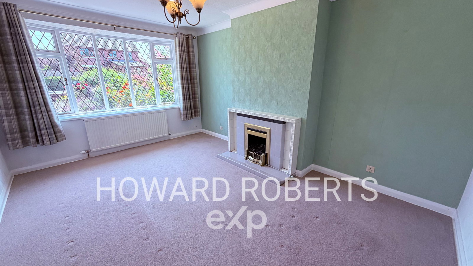 Semi Detached House in Preston