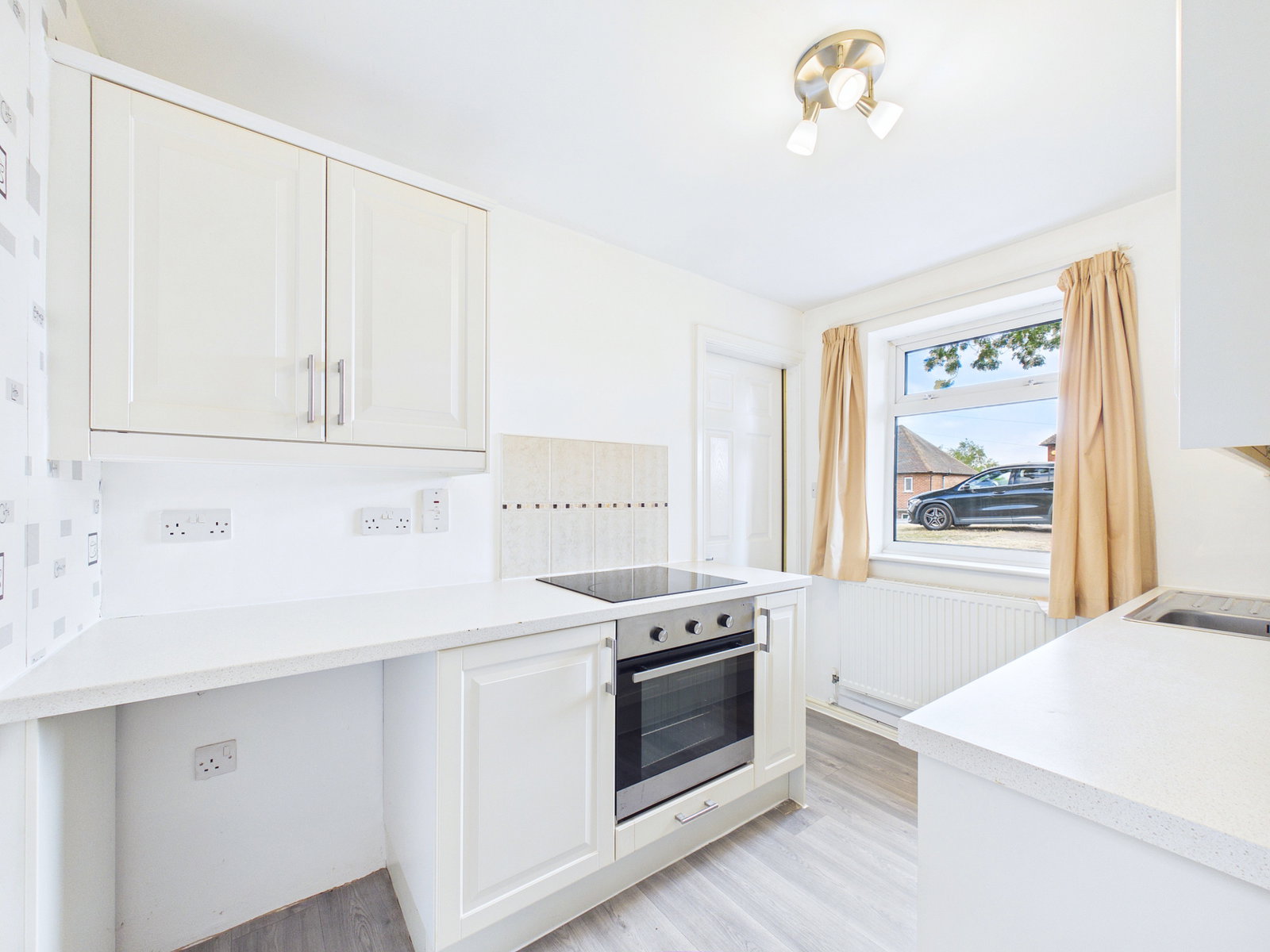 Semi Detached Bungalow in Mansfield