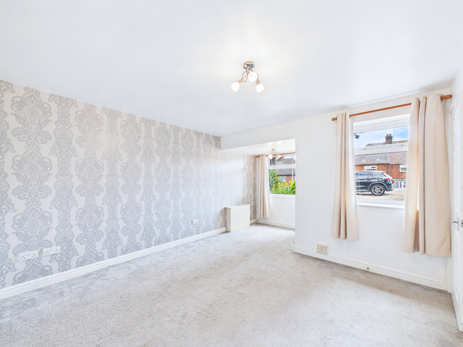 Semi Detached Bungalow in Mansfield
