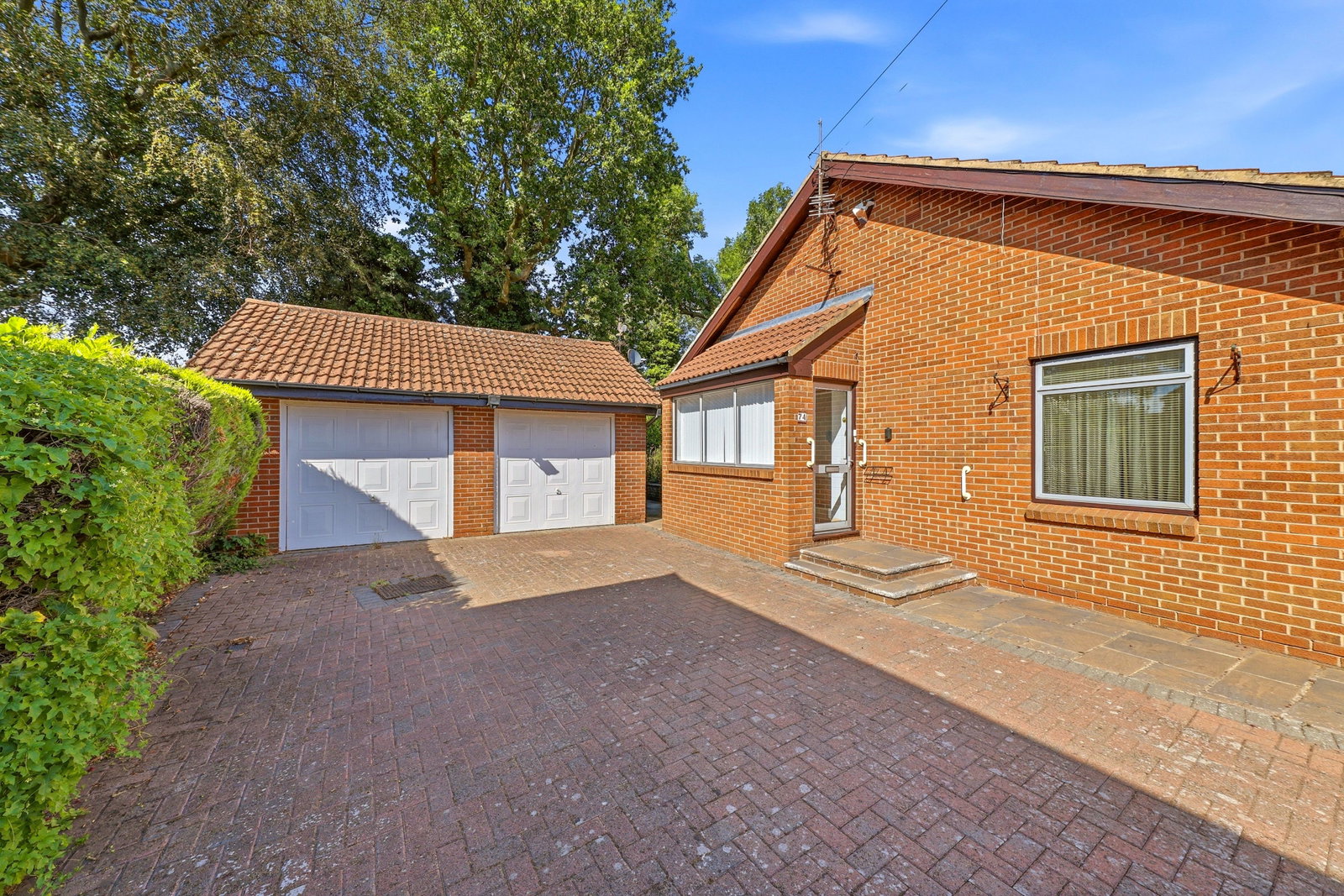 Bungalow for sale in Leeds, Savile Road, Methley, LS26
