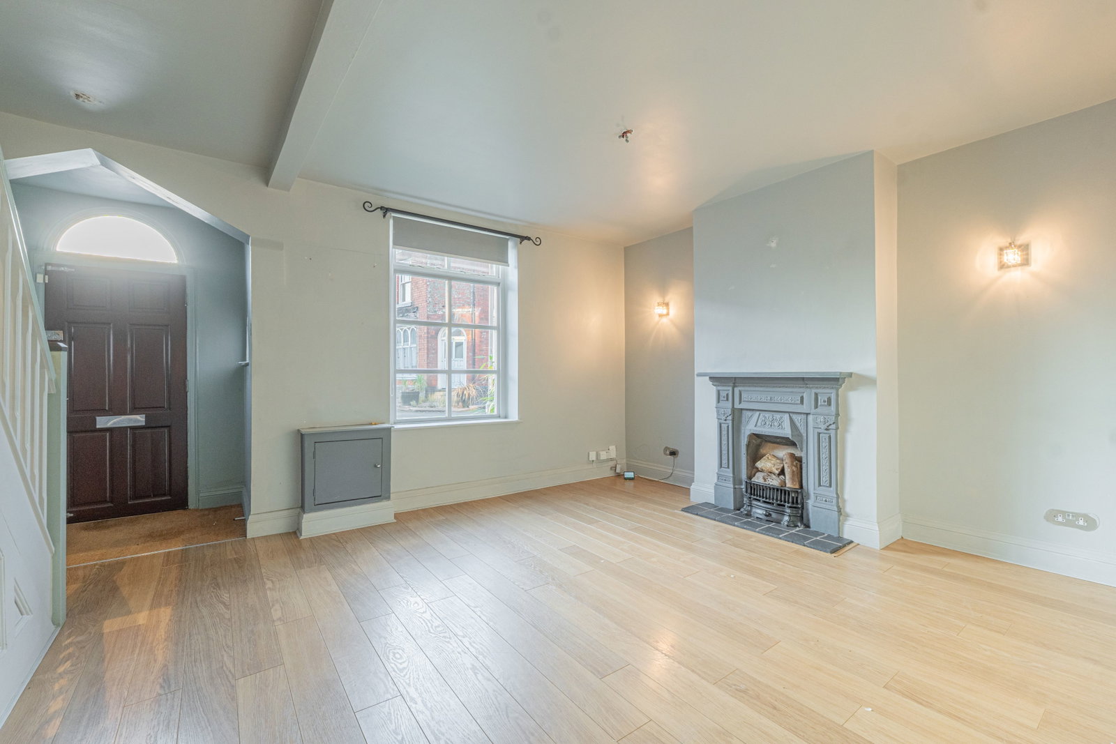 Terraced House for sale in Birmingham, High Street, Quinton, Birmingham, B32 1AG
